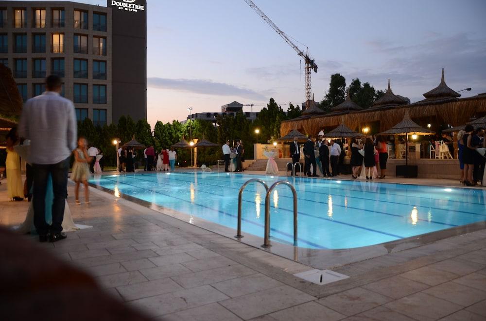 Doubletree By Hilton Hotel Istanbul - Tuzla Exterior foto